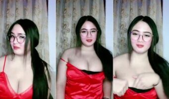 abg cantik viral desahan nikmat j3mbut bersih mulus new2025